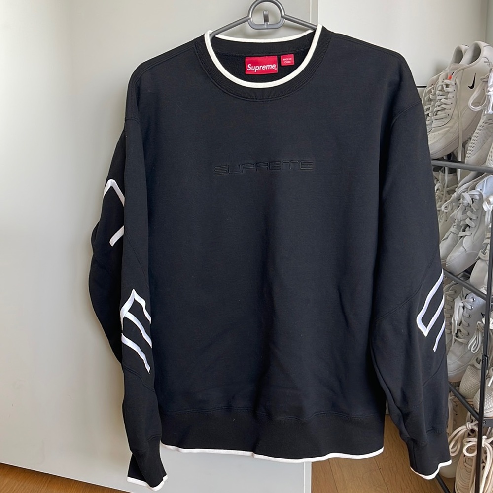 Supreme black sweatshirt with white writing, size S
